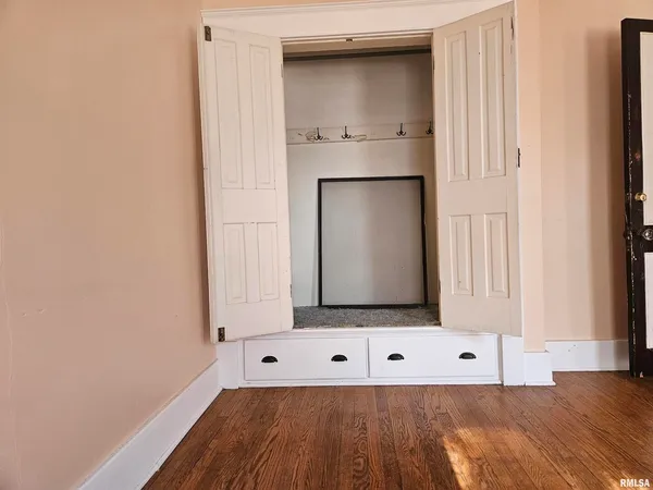 $205,000 | 728 21st Street, Rock Island, IL 61201