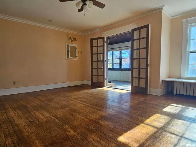 $205,000 | 728 21st Street, Rock Island, IL 61201