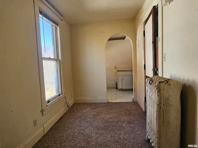 $205,000 | 728 21st Street, Rock Island, IL 61201