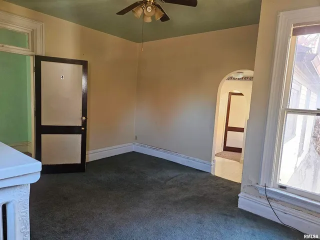 $205,000 | 728 21st Street, Rock Island, IL 61201