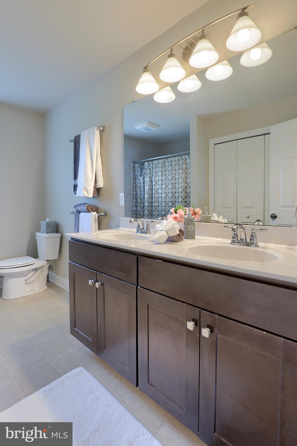 523 Garnet Lane Lititz, PA 17543 - Photo 20 of 28