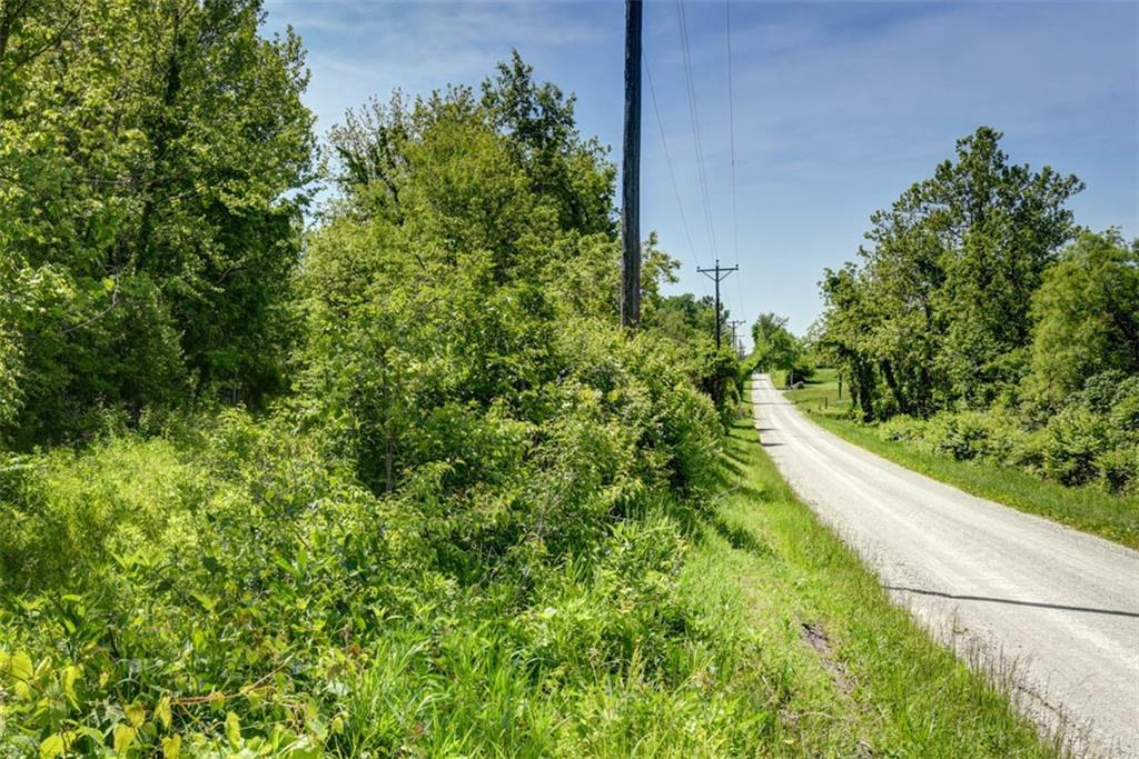 8667 Markham Road Richmond, MO 64085 - Photo 20 of 34