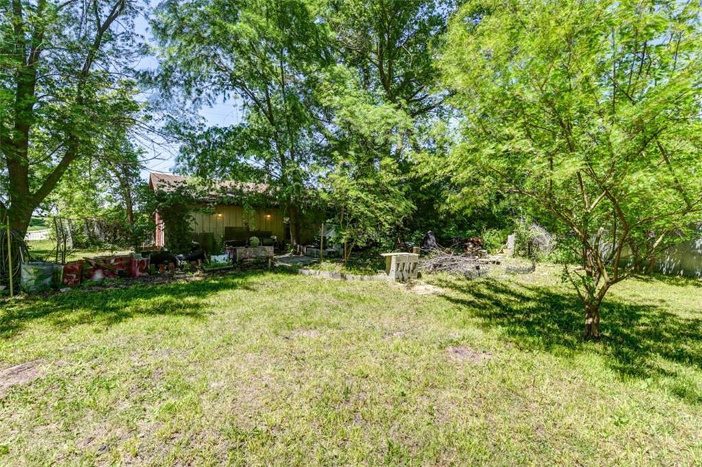 8667 Markham Road Richmond, MO 64085 - Photo 23 of 34