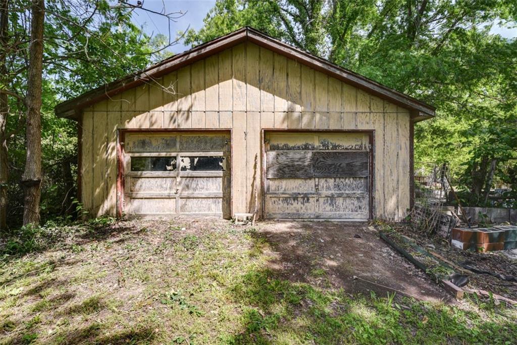 8667 Markham Road Richmond, MO 64085 - Photo 5 of 34