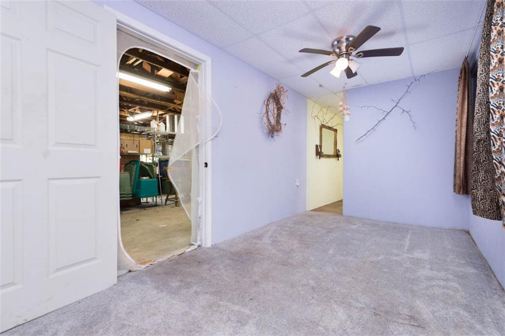 8667 Markham Road Richmond, MO 64085 - Photo 8 of 34