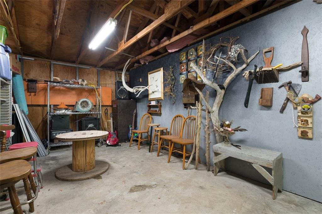 8667 Markham Road Richmond, MO 64085 - Photo 10 of 34