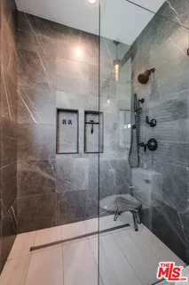 $1,599,000 | 4425 North Studio Place, Studio City, CA 91602