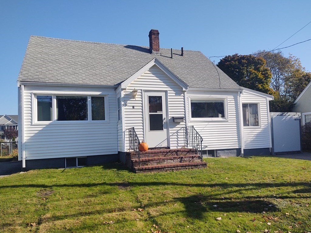 7 Colonial Road Woburn, MA 01801 - Photo 1 of 27