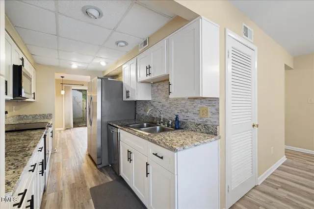 $1,550 | 1738 Quail Ridge Road, Raleigh, NC 27609