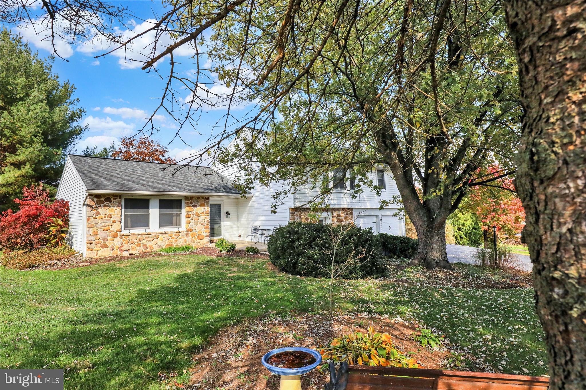 280 Snavely Mill Road Lititz, PA 17543 - Photo 4 of 45 a front view of house with yard and green space