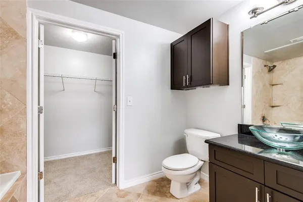 $1,925 | 3102 Kings Road, Unit 3303, Dallas, TX 75219