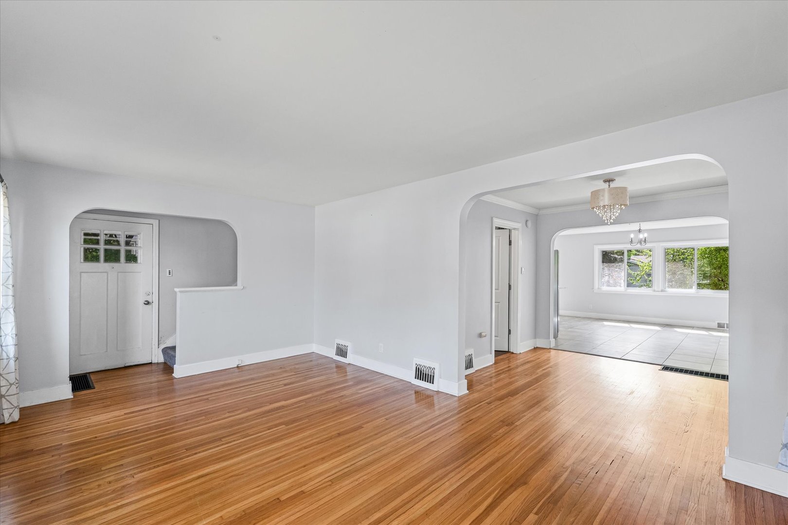 507 Manchester Road Normal, IL 61761 - Photo 8 of 34