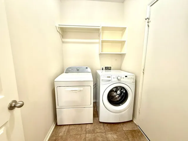 $3,100 | 107 West Spindle Tree Circle, The Woodlands, TX 77382