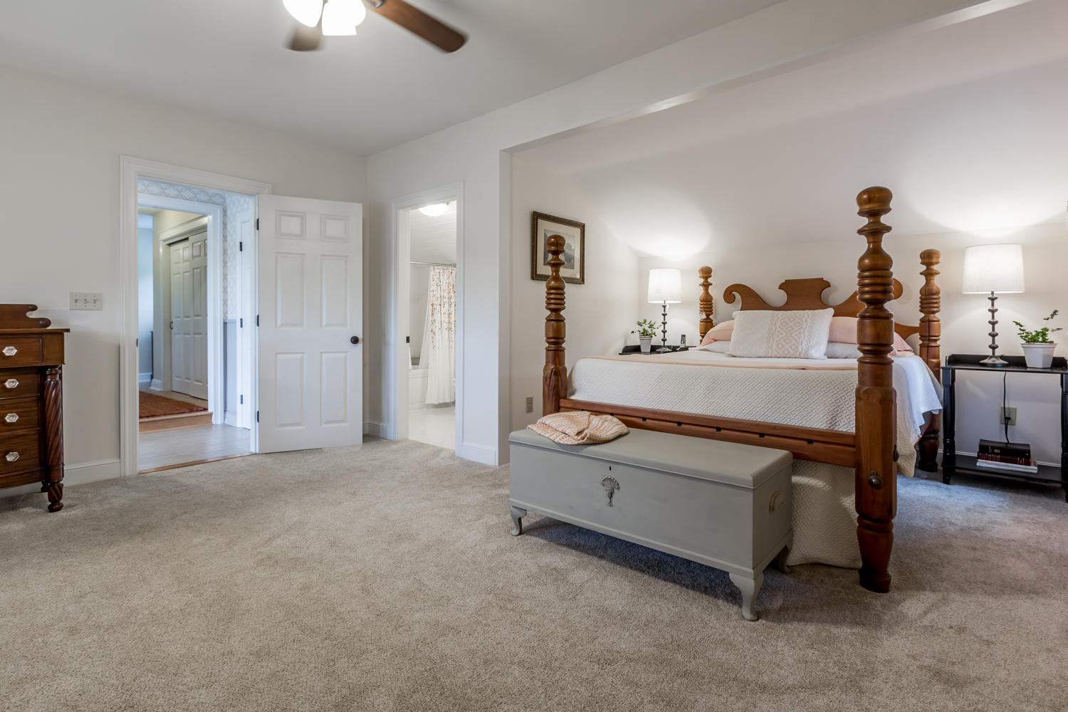 197 Tuttle Road Cumberland Center, ME 04021 - Photo 27 of 36 27tuttlemastersuite
