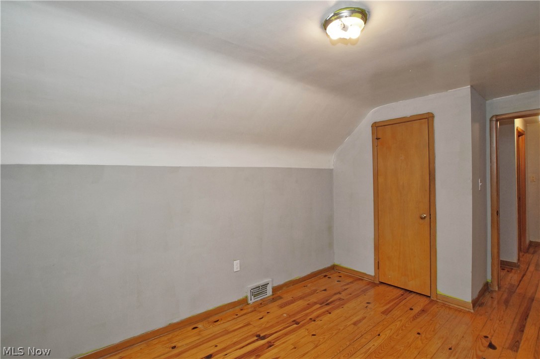 1675 Wood Road Cleveland Heights, OH 44121 - Photo 23 of 32