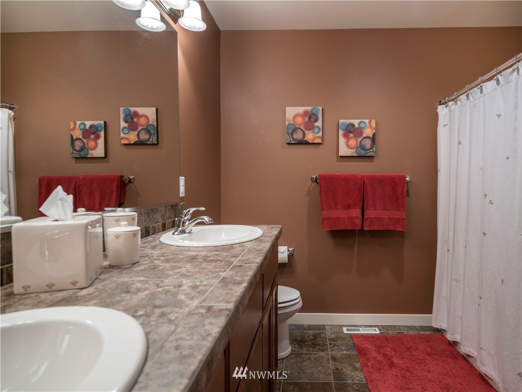 21914 78th Place West Edmonds, WA 98026 - Photo 21 of 25