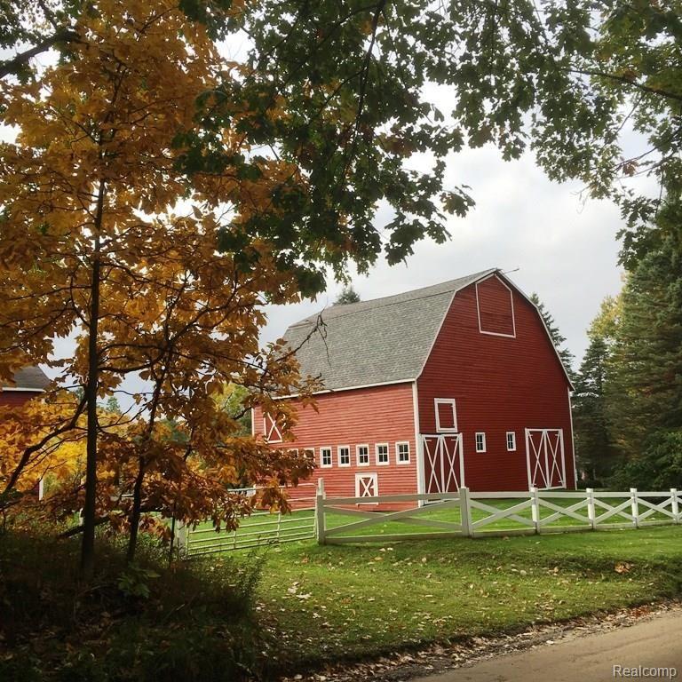 10465 Reese Road Clarkston, MI 48348 - Photo 48 of 58 Stately 18th Century Barn !