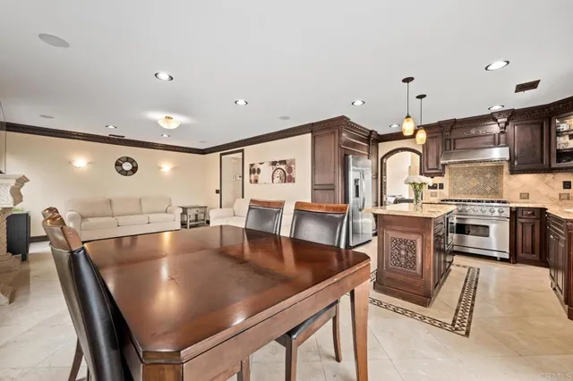 $1,140,000 | 2450 Sawgrass Street, El Cajon, CA 92019