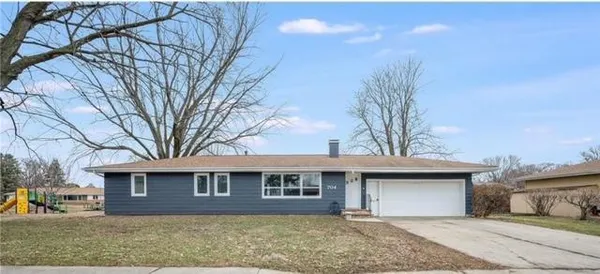 $159,900 | 704 Washington Avenue, Fairmont, MN 56031