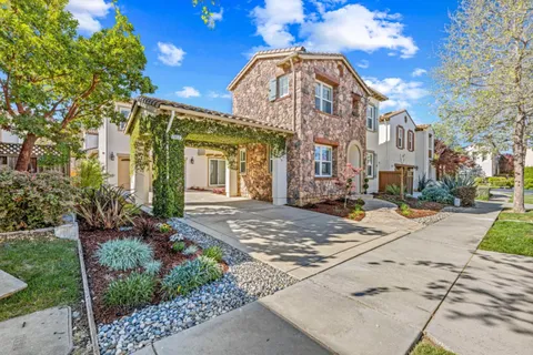 $1,599,000 | 2852 Taymouth Way, Gilroy, CA 95020