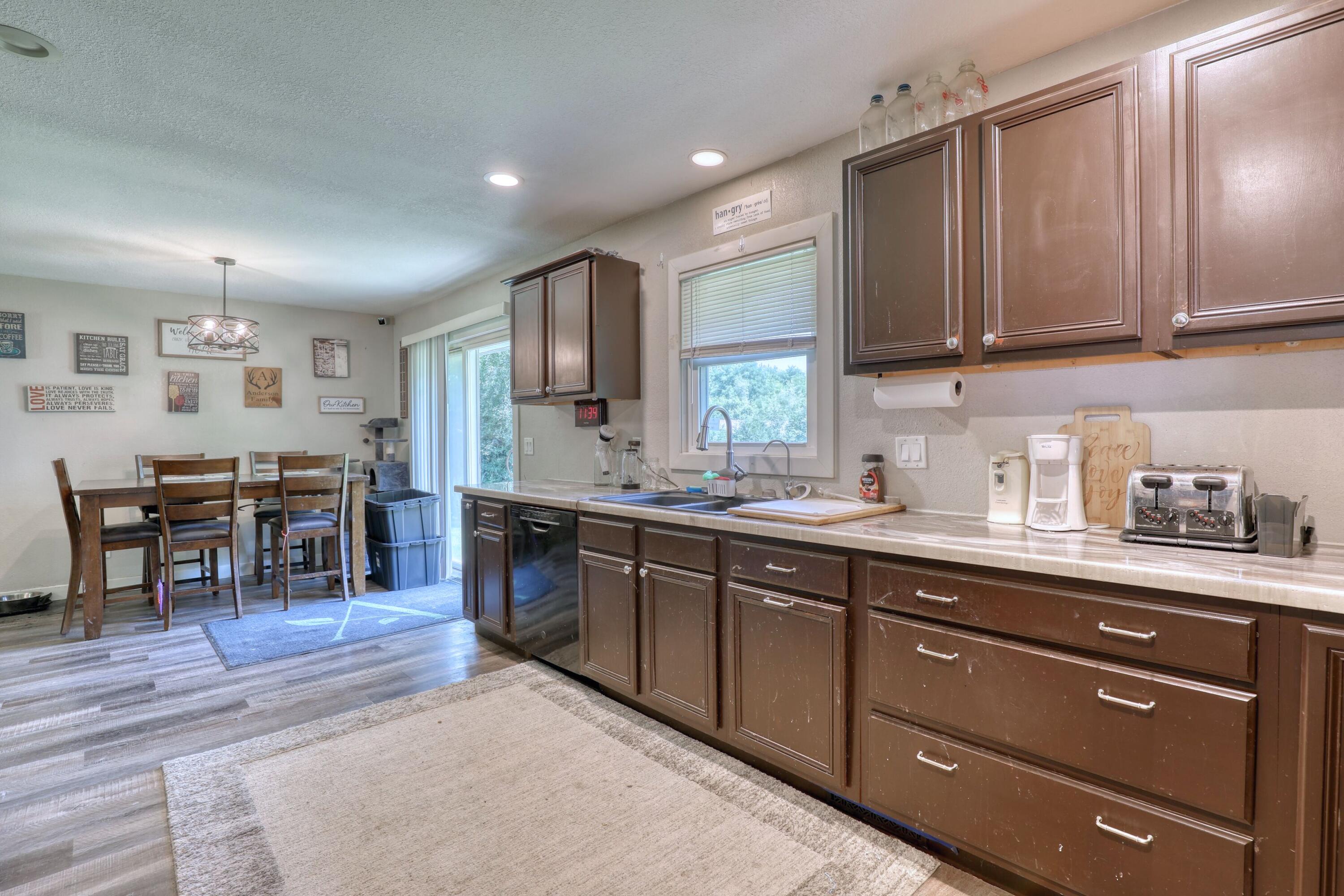 2840 Church Road Jackson, WI 53037 - Photo 8 of 25 Kitchen
