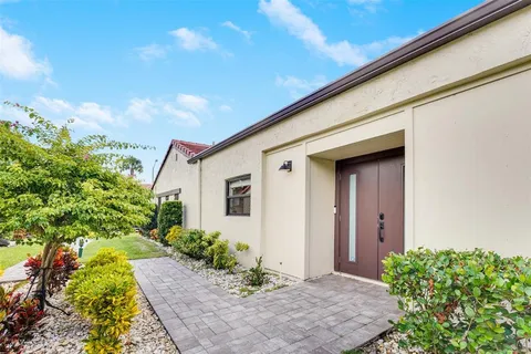 $774,999 | 8569 Casa Del Lago, Boca Raton, FL 33433