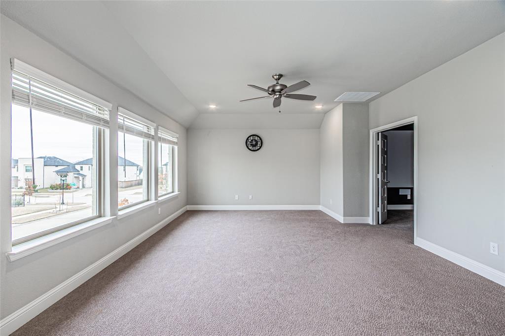 13261 Jonata Street Frisco, TX 75035 - Photo 29 of 40 a view of an empty room with a window