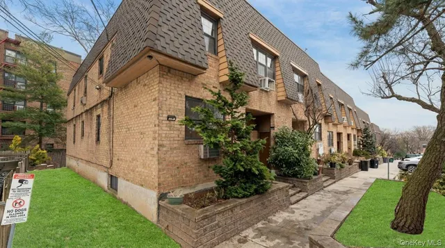 $1,187,989 | 84-30 98th Street | Forest Park