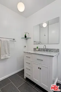 $625,000 | 2311 4th Street, Unit 311, Santa Monica, CA 90405