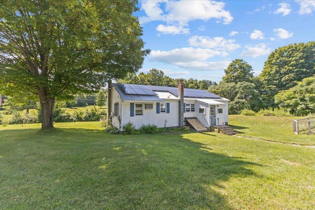 239 Everest Road Milton, VT 05468 - Photo 1 of 24