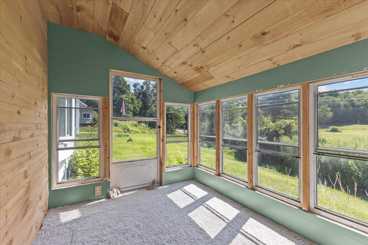 239 Everest Road Milton, VT 05468 - Photo 17 of 24
