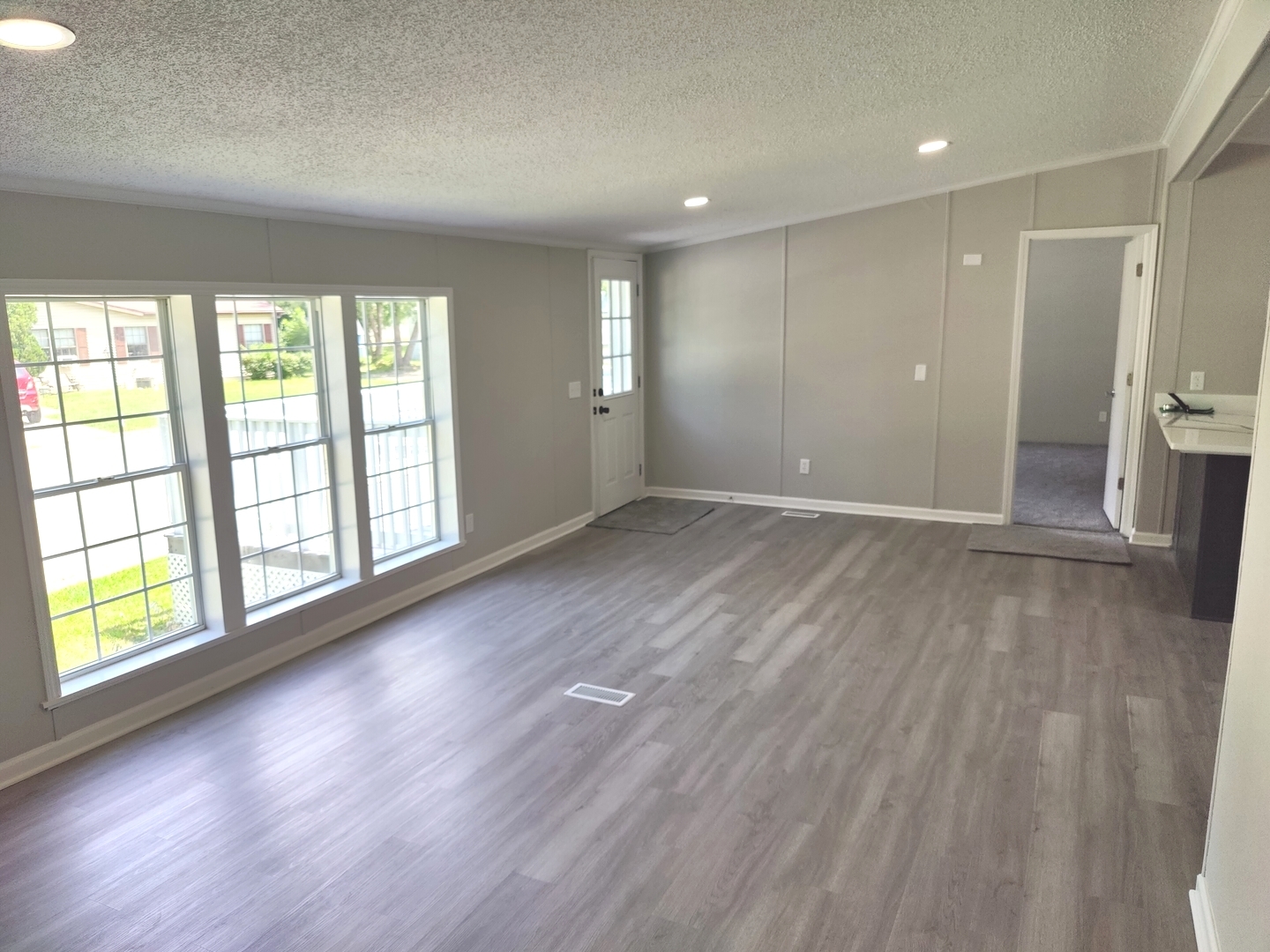 2464 East 29th Road, Unit 113 Seneca, IL 61360 - Photo 12 of 37