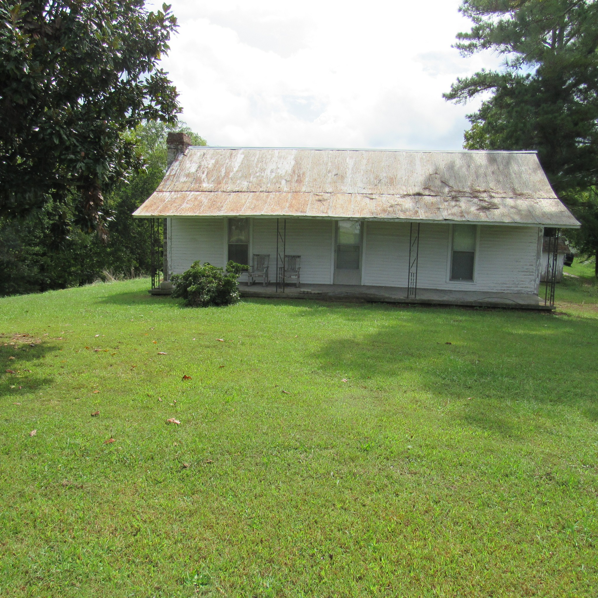 462 Pea Ridge Road Chestnut Mound, TN 38552 - Photo 2 of 14 Gallery Image 2