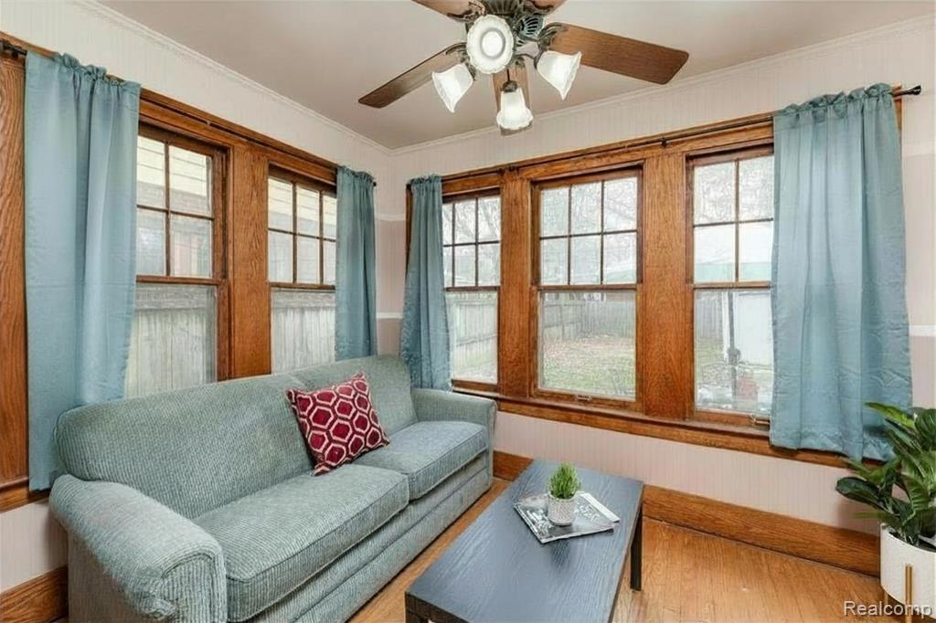 51 Mohawk Road Pontiac, MI 48341 - Photo 6 of 34 Gallery Image 6
