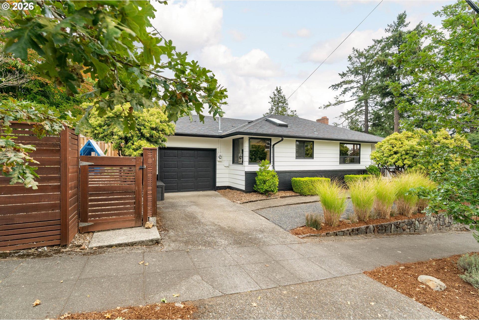 7033 Southeast Stark Street Portland, OR 97215 - Photo 38 of 48 Gallery Image 38