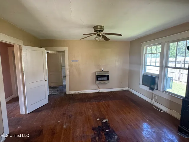 $52,500 | 1019 Pearl River Avenue, McComb, MS 39648