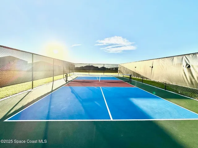 a view of a tennis court