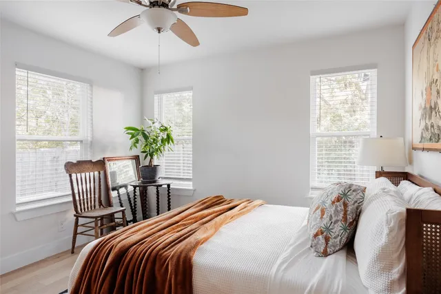 $699,000 | 827 Gullett Street, Austin, TX 78702