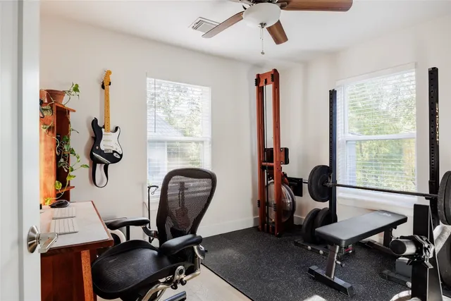 $699,000 | 827 Gullett Street, Austin, TX 78702