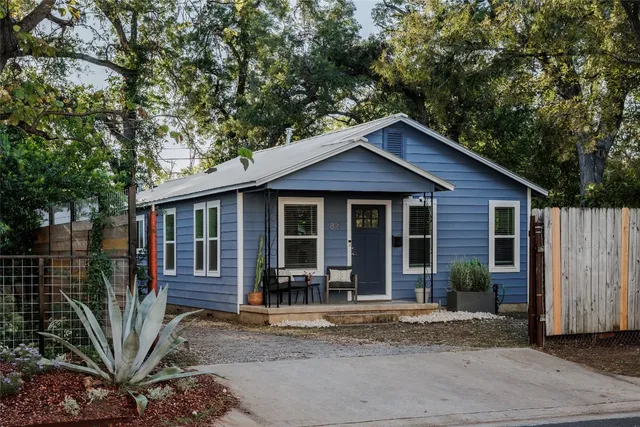 $675,000 | 827 Gullett Street, Austin, TX 78702