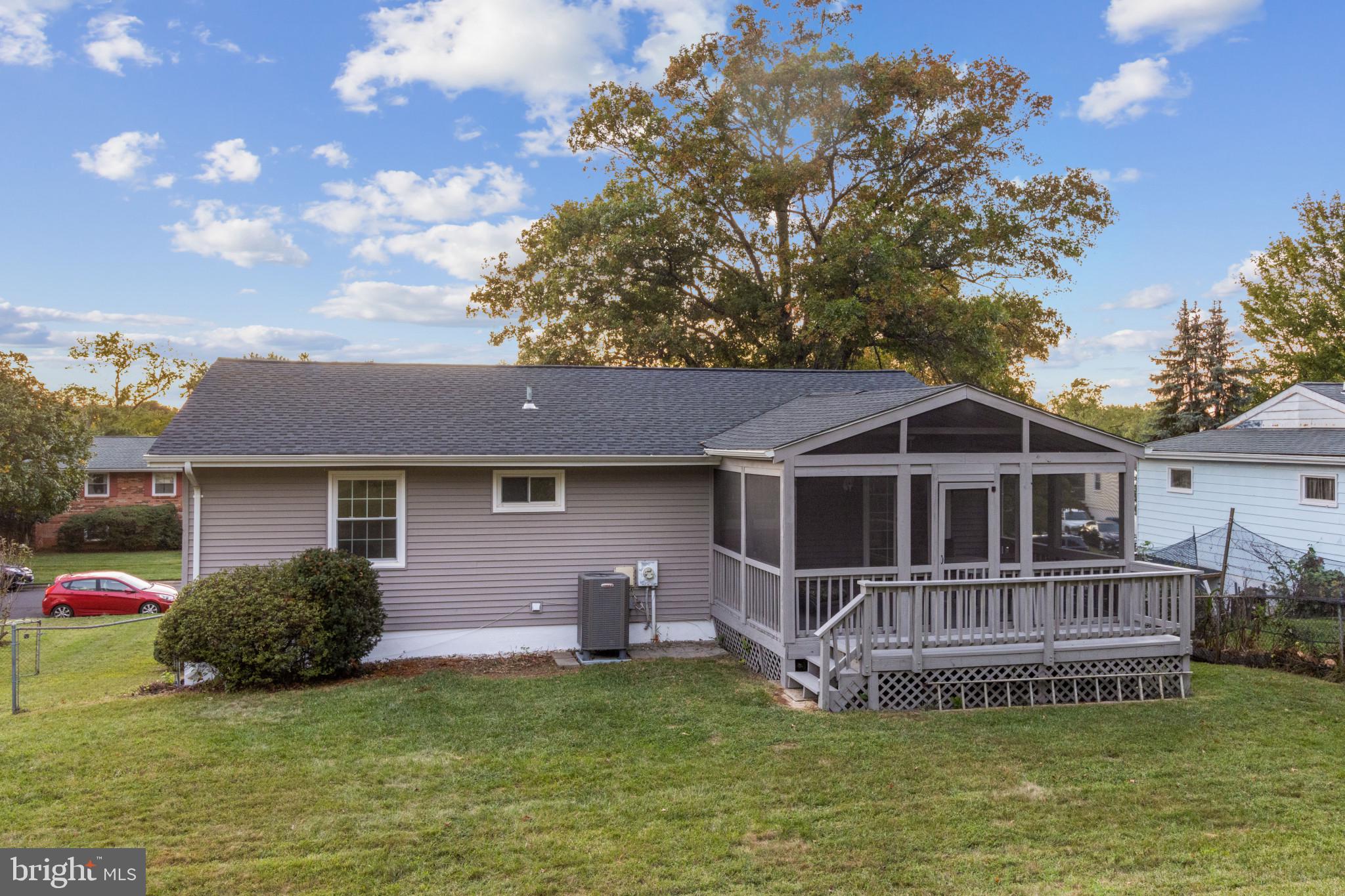1100 South Culpeper Road Sterling, VA 20164 - Photo 6 of 52 Gallery Image 6