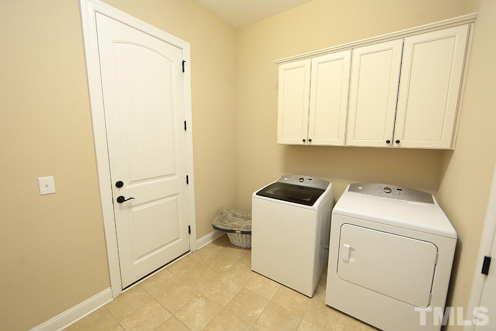 8448 Lentic Court Raleigh, NC 27615 - Photo 20 of 25 Gallery Image 20
