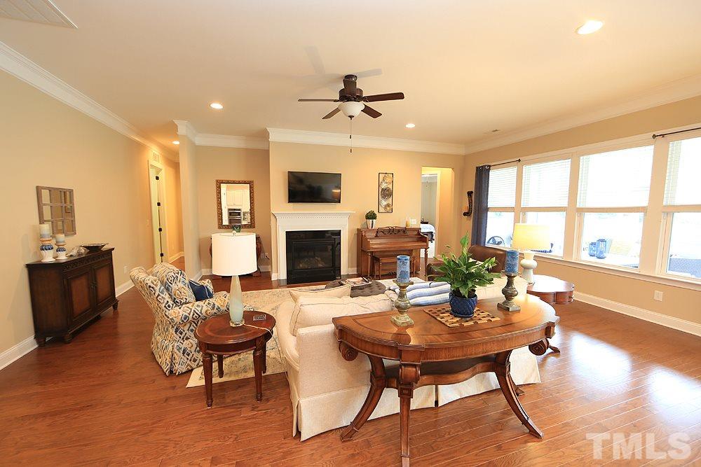 8448 Lentic Court Raleigh, NC 27615 - Photo 5 of 25 Gallery Image 5