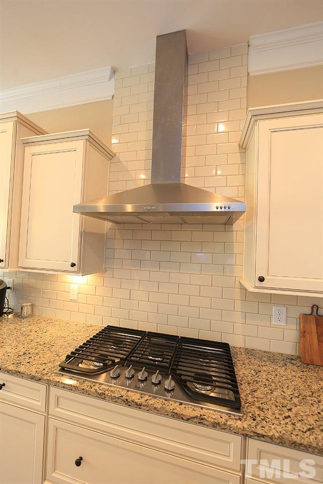 8448 Lentic Court Raleigh, NC 27615 - Photo 10 of 25 Gallery Image 10