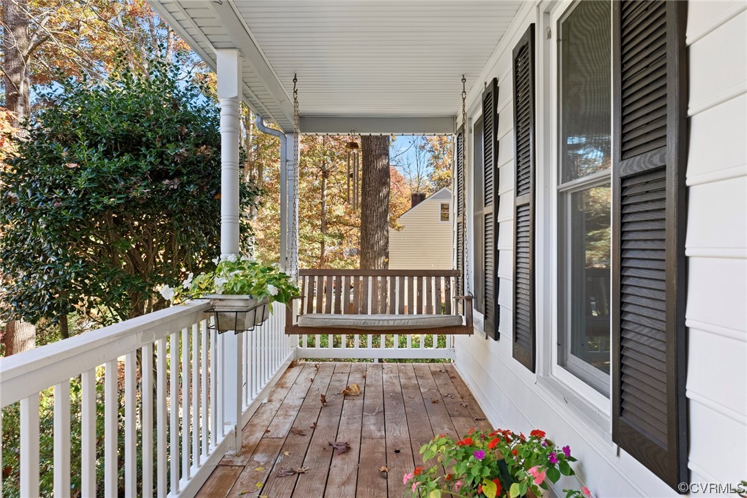 3319 Ludgate Road Chester, VA 23831 - Photo 4 of 47 a view of a garden from a balcony