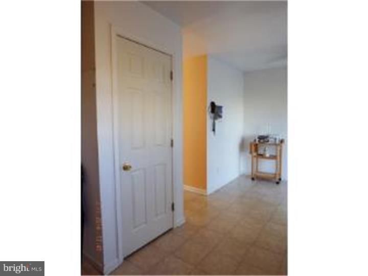 211 Springvalley Way Aston, PA 19014 - Photo 16 of 18 Gallery Image 16