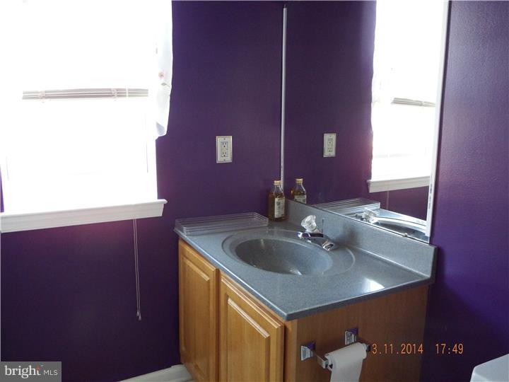 211 Springvalley Way Aston, PA 19014 - Photo 17 of 18 Gallery Image 17