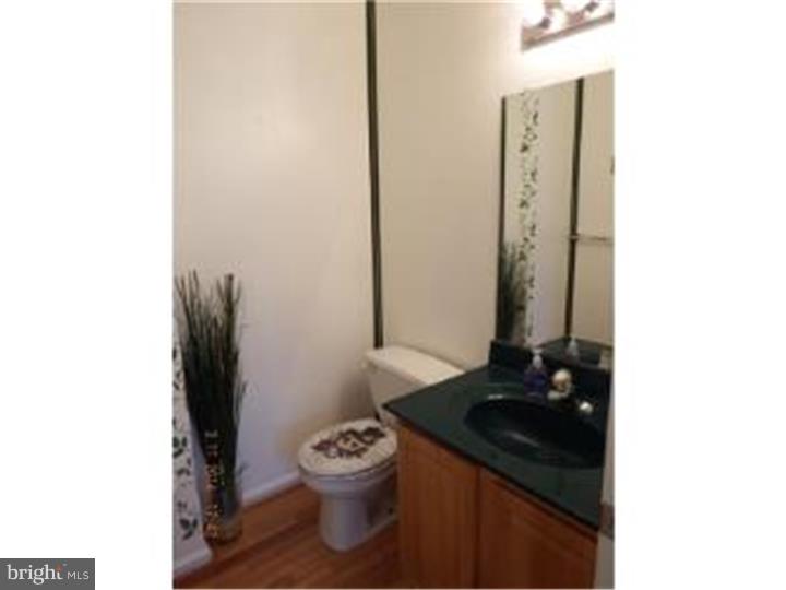 211 Springvalley Way Aston, PA 19014 - Photo 8 of 18 Half Bath