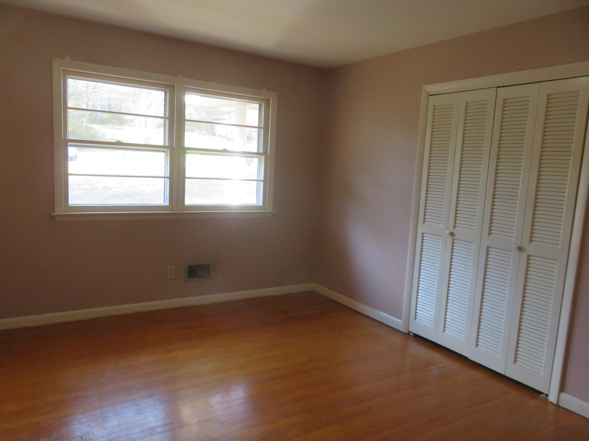 5804 Deblyn Avenue Raleigh, NC 27612 - Photo 24 of 31 Bedroom
