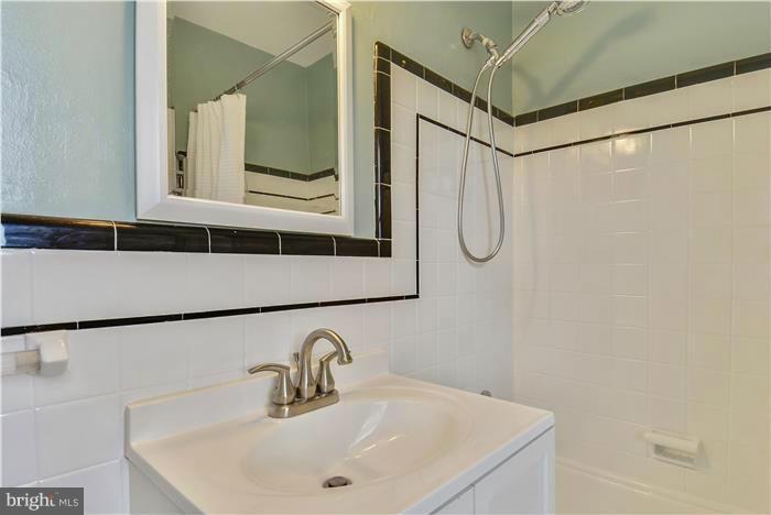 10306 Ridgemoor Drive Silver Spring, MD 20901 - Photo 21 of 30 Bath